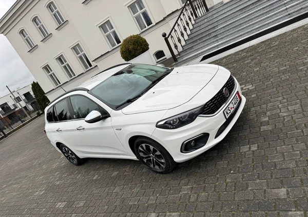 Fiat Tipo cena 39900 przebieg: 169552, rok produkcji 2020 z Swarzędz małe 407